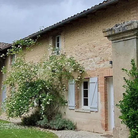 Villa Classe Quatre Etoiles Dans Les Dependances Du Chateau De Manau Beaumont-de-Lomagne
