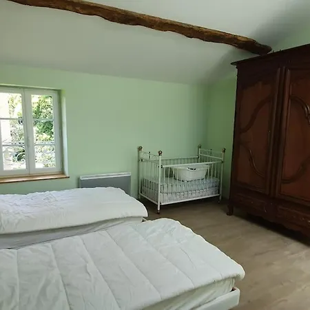 Classe Quatre Etoiles Dans Les Dependances Du Chateau De Manau * Beaumont-de-Lomagne